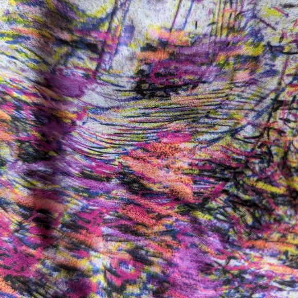 Lululemon Limited Edition Swift High-Rise Long Running Skirt in Firework Floral - Picture 10 of 13